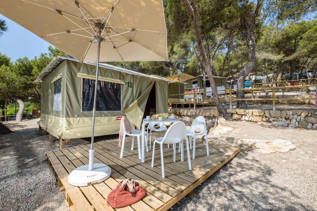 Camping Estival Torre De La Mora Tamarit Kültér fotó