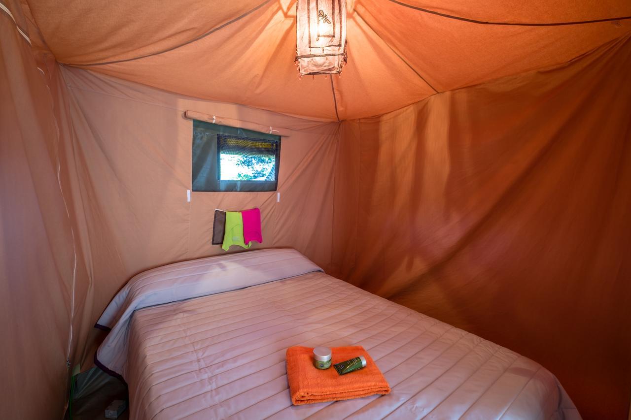 Camping Estival Torre De La Mora Tamarit Kültér fotó